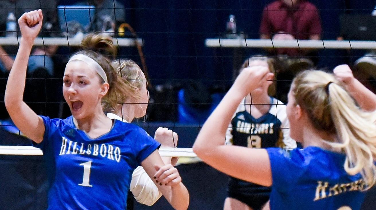 10/22/19 - Girls Volleyball - HIllsboro at St. Piux X
